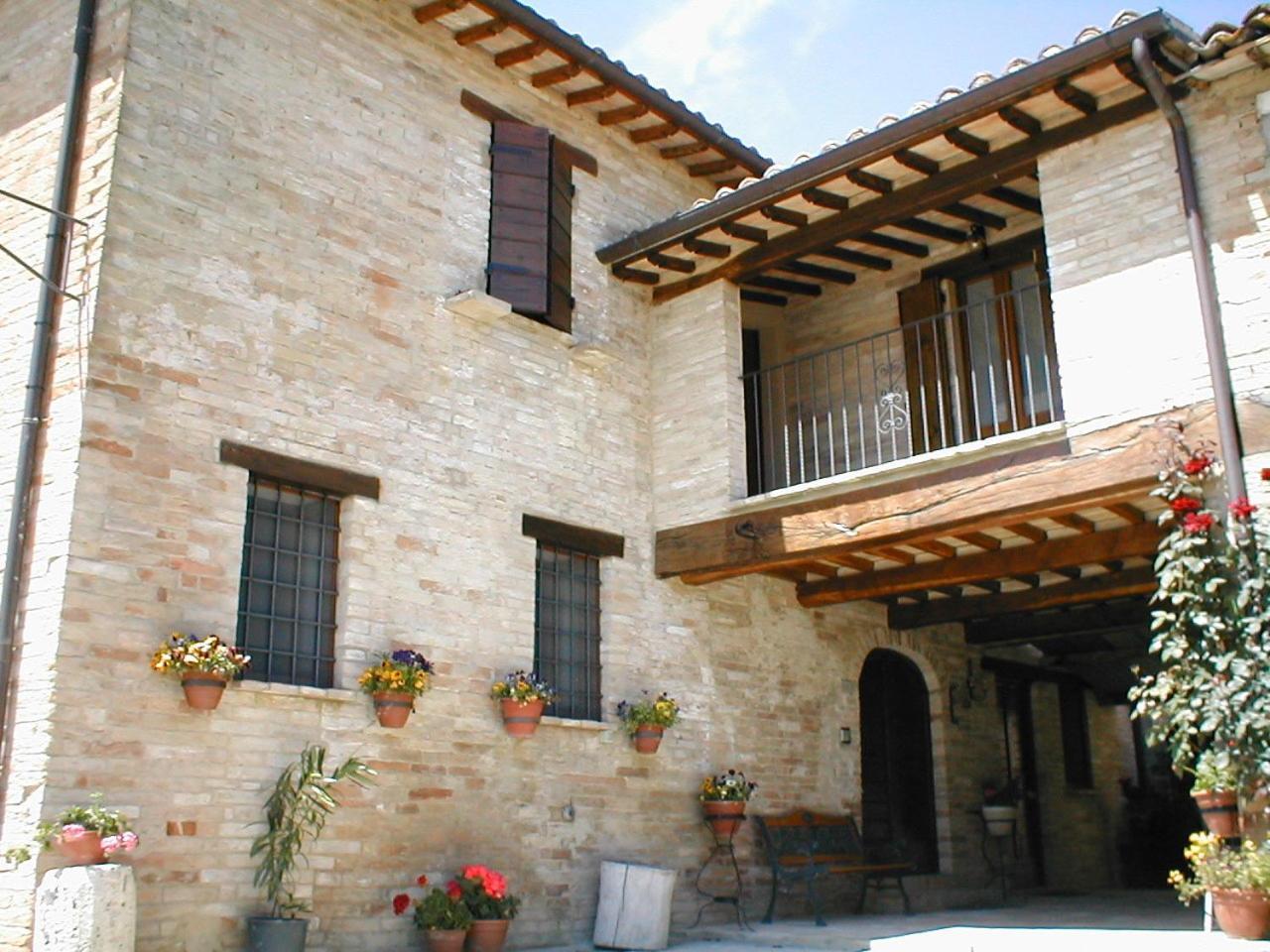Agriturismo Il Borghetto Монтефалько Екстер'єр фото