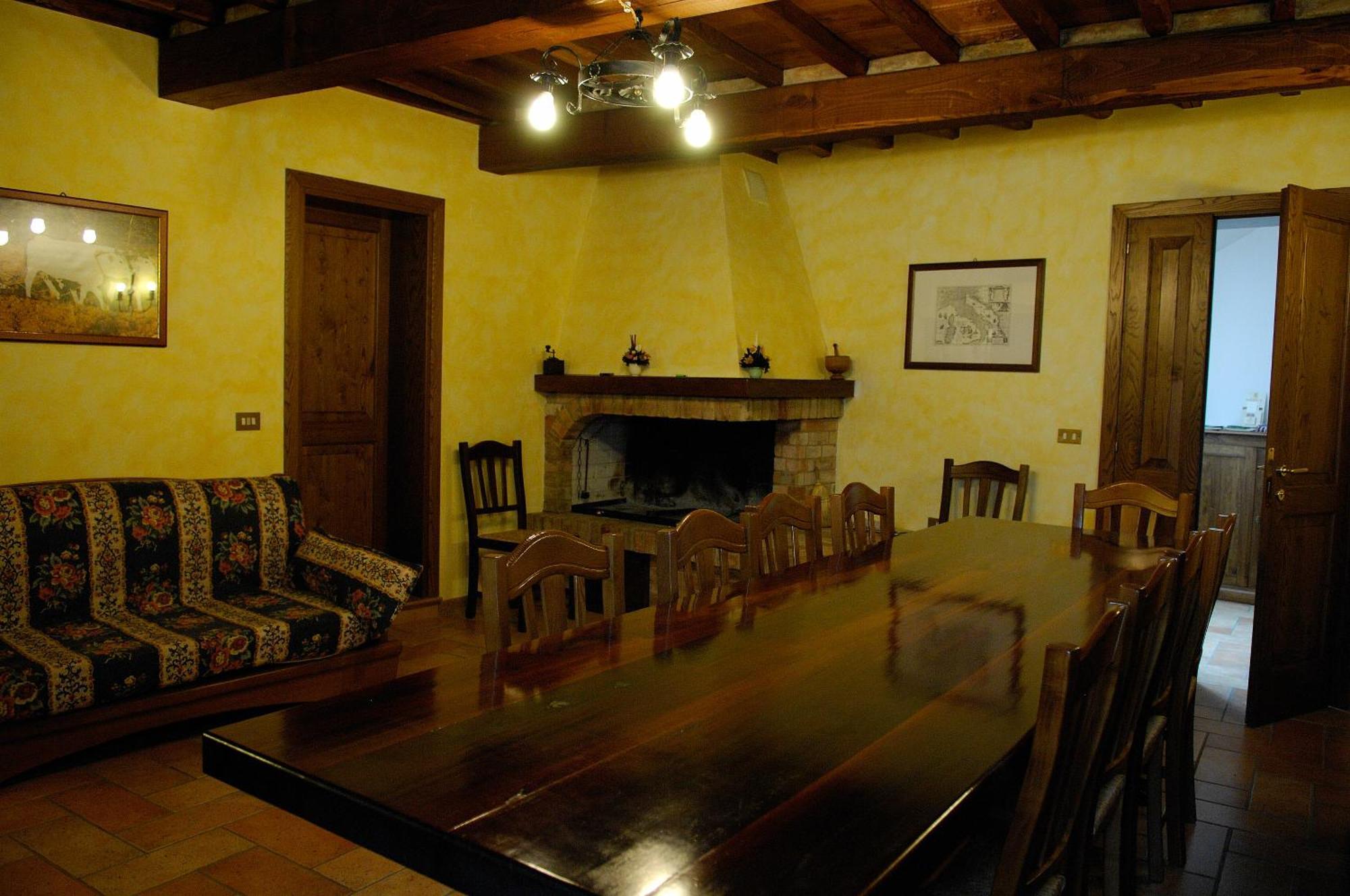 Agriturismo Il Borghetto Монтефалько Екстер'єр фото