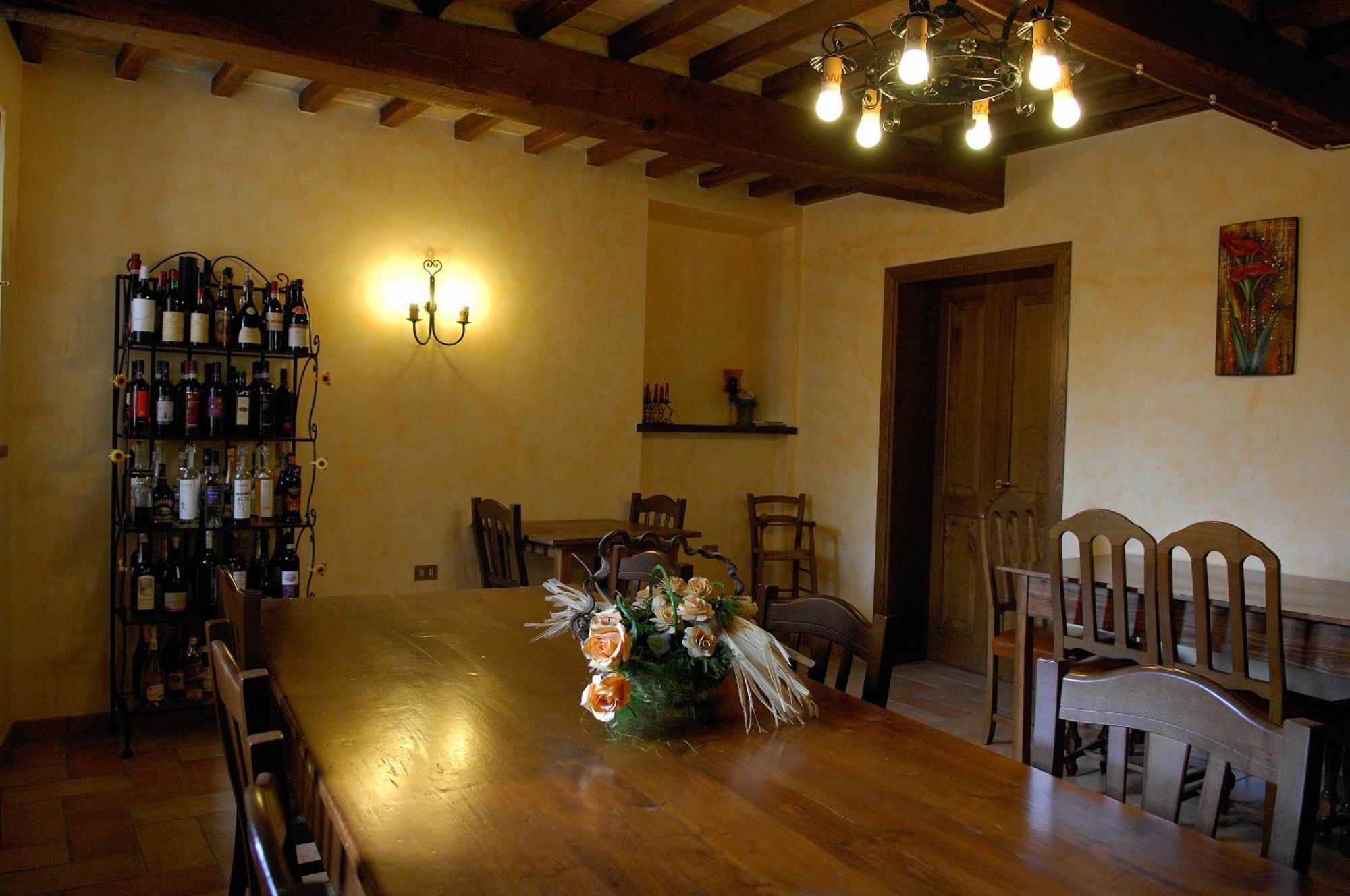 Agriturismo Il Borghetto Монтефалько Екстер'єр фото